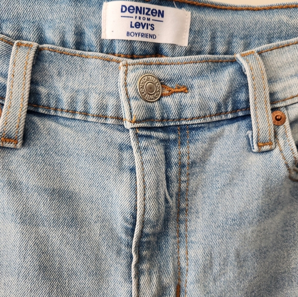 Denizen for Levi Miderise Cropped Jeans (2 available) - Picture 7 of 11